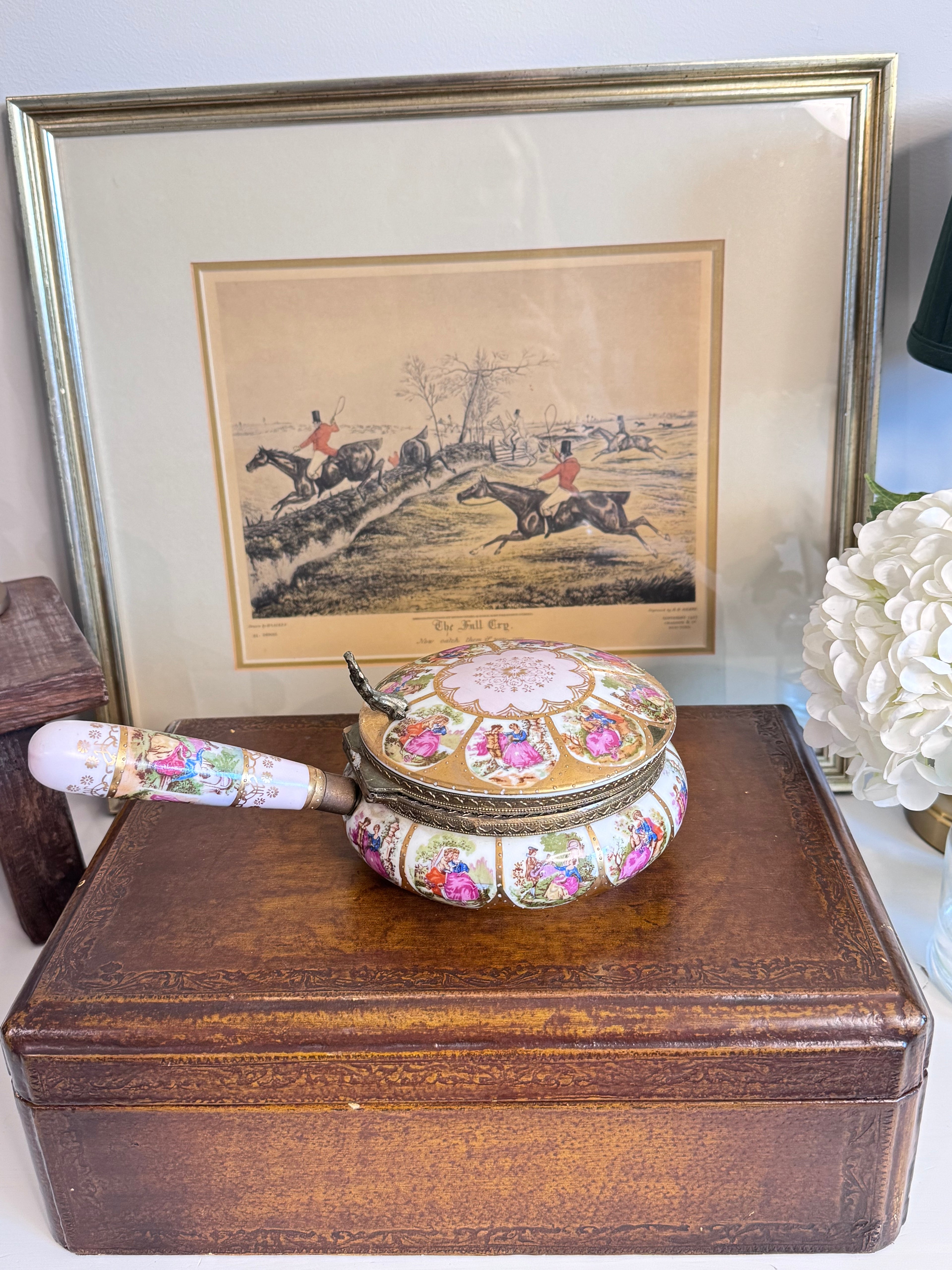 Vintage Porcelain Romantic Scene Handled Dresser Box