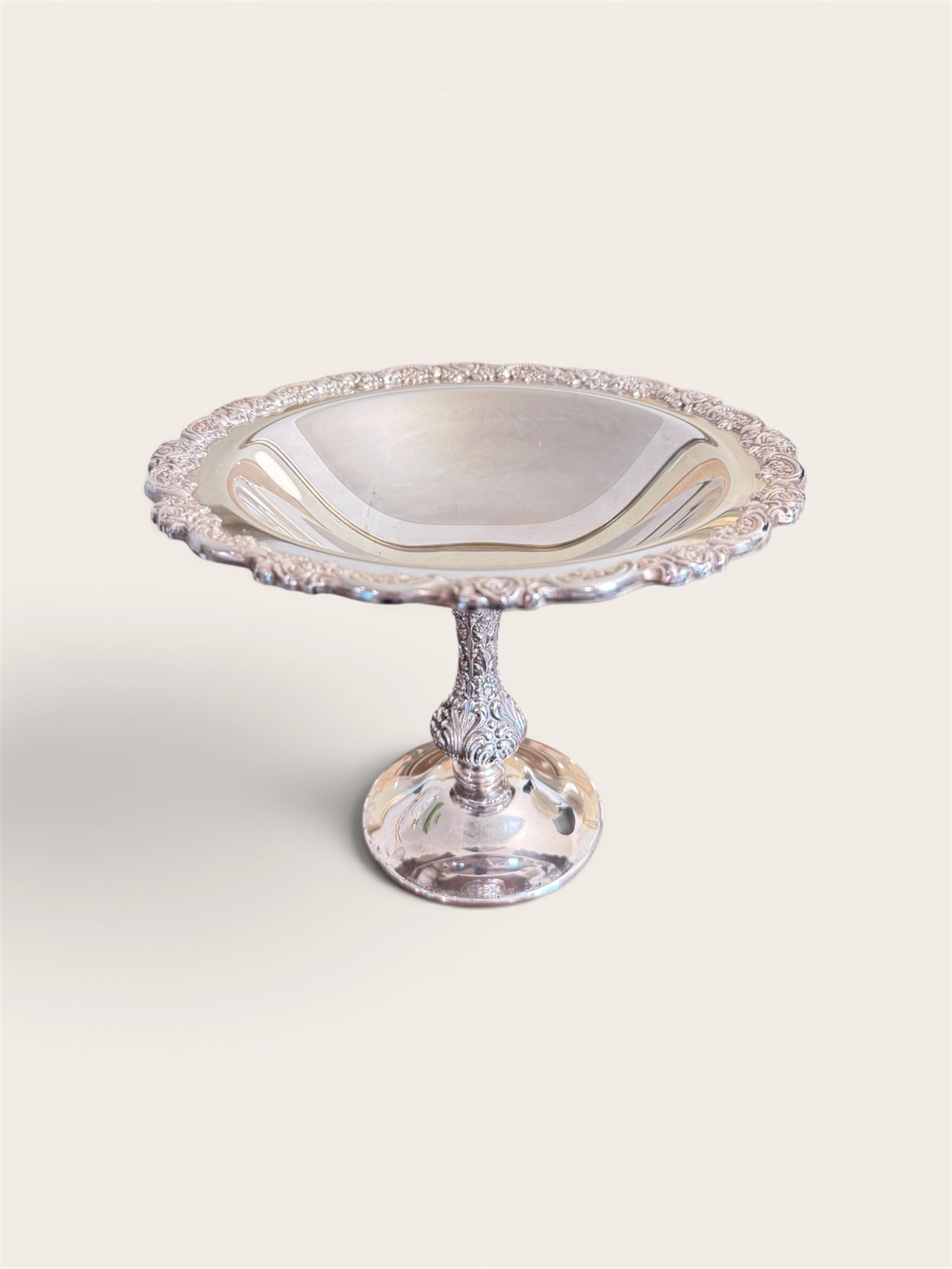 Vintage Oneida Silverplate Pedestal Bowl Compote